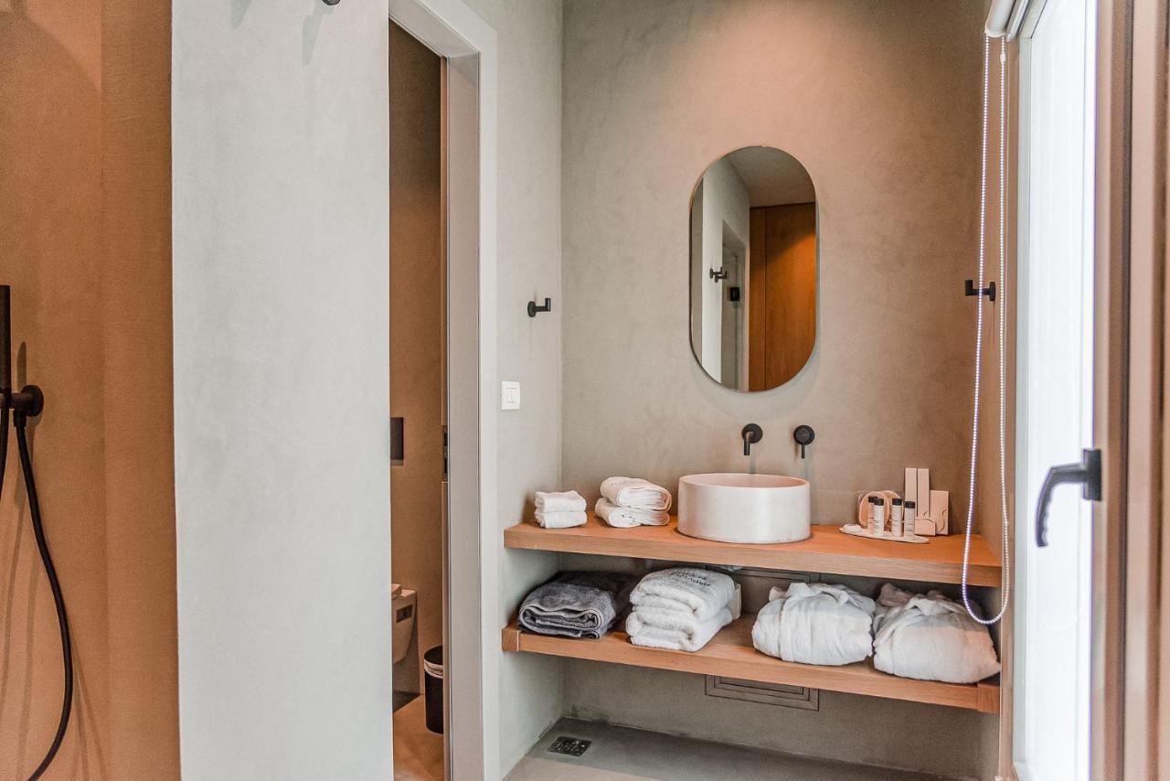 Amarelo Suites Klouvas エクステリア 写真