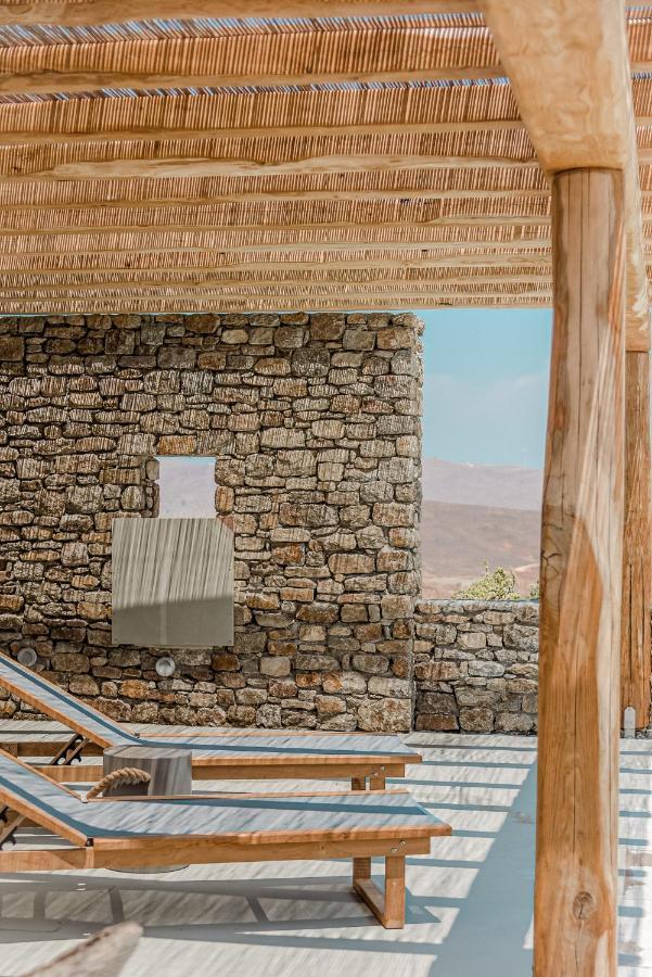 Amarelo Suites Klouvas エクステリア 写真